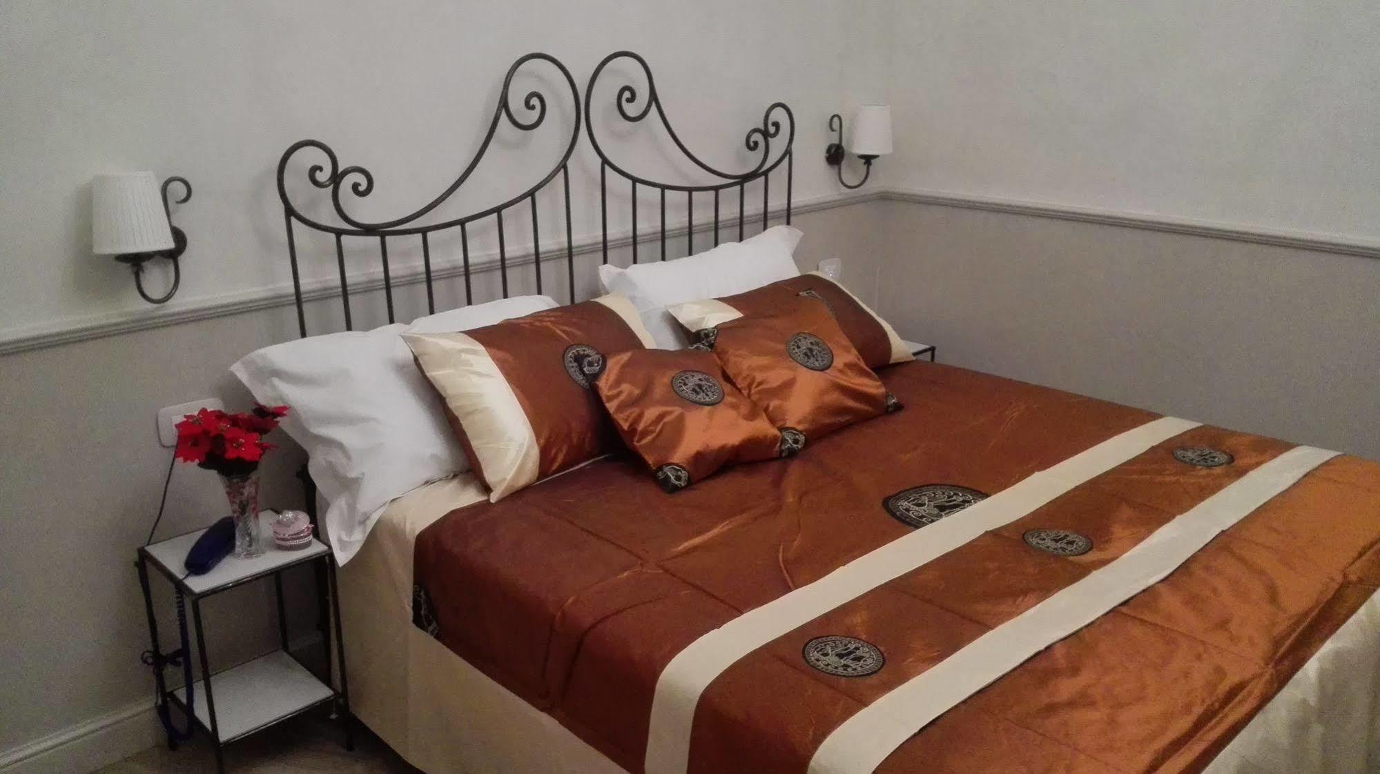 Residenza Cavallini Рим Экстерьер фото