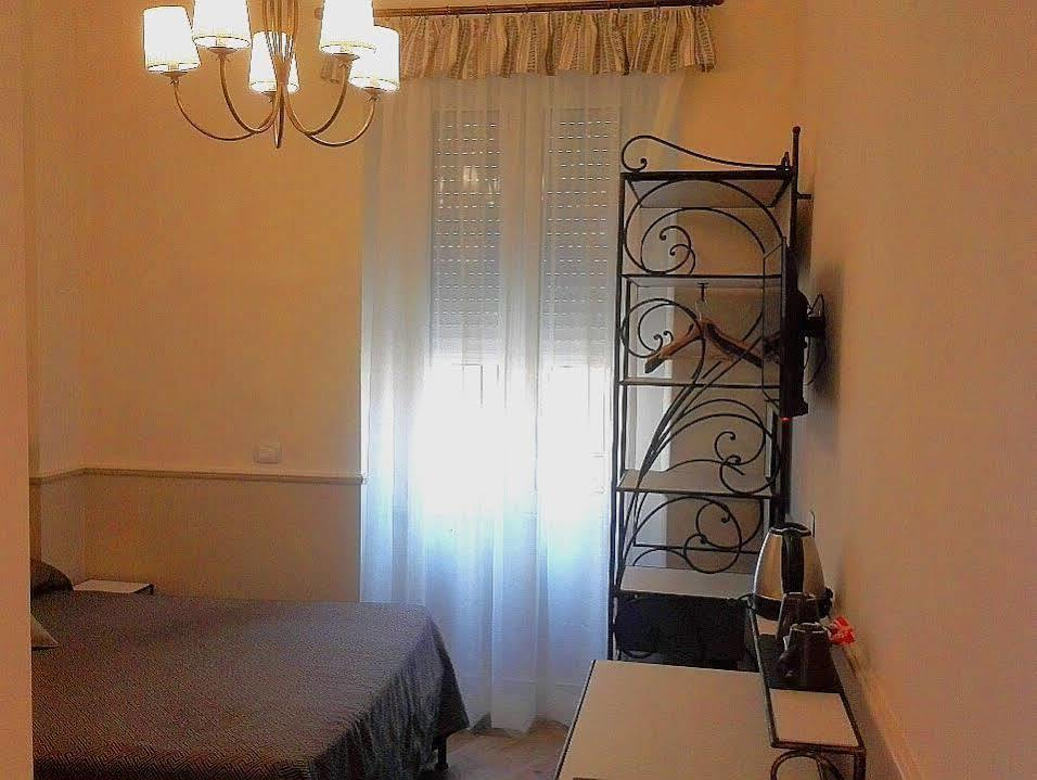 Residenza Cavallini Рим Экстерьер фото