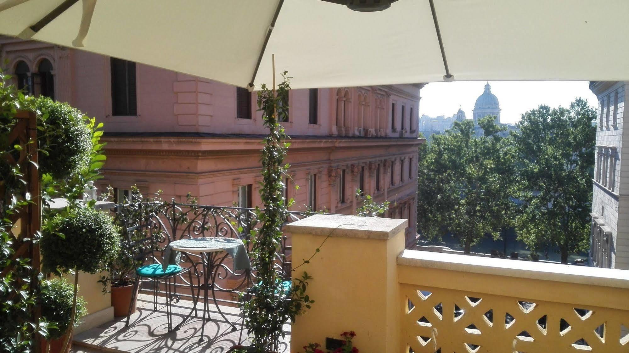 Residenza Cavallini Рим Экстерьер фото